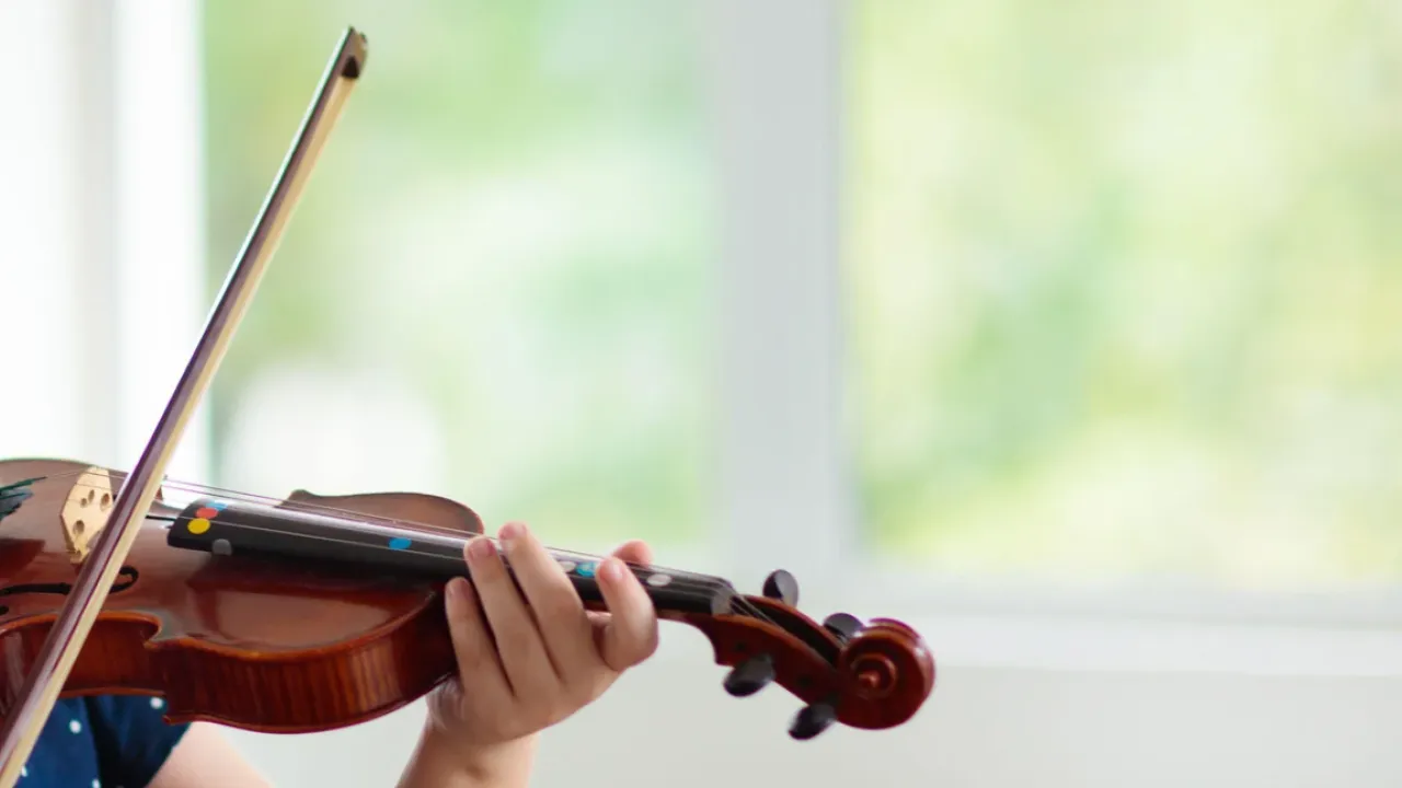 Kind Bink viool muziek 